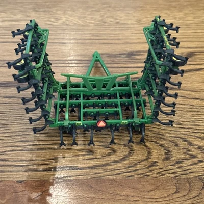 John Deere 2200 Field Cultivator 1/64 Scale Model, Green, Decals - Image 1 of 4