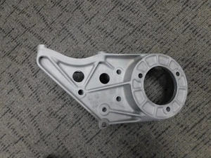 f350 F250 5.8L a/c/Power Steering Bracket F3TA-3C511-AA - Picture 1 of 2