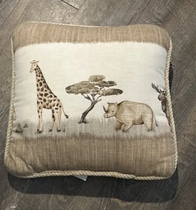 WAVERLY Cuscino Decorativo Toss Safari Animali della Giungla Reversibile - Foto 1 di 6
