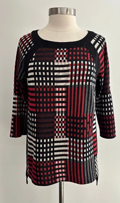 Blusa de malha Worth material misto listrada manga 3/4 tamanho pequeno - Imagem 1 de 4