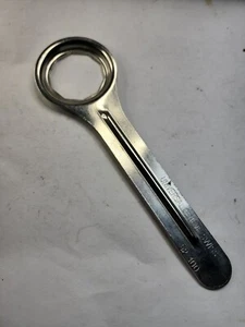 Universal geneve 52 100 WATCHMAKER'S TOOL Case opener - Picture 1 of 6