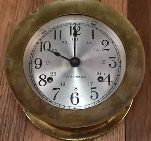 Orologio da nave vintage Seth Thomas corsaro in ottone E537-000 ottone - Foto 1 di 5
