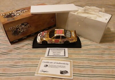 Bobby Labonte Autografiado 1:24 2001 Gran Premio de Oro Coca-Cola 1 de 1000 NASCAR  Foto 1 de 4