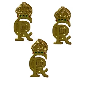 king charles III pin badge - gold plates pin badge Pack Of 3 - Picture 1 of 7