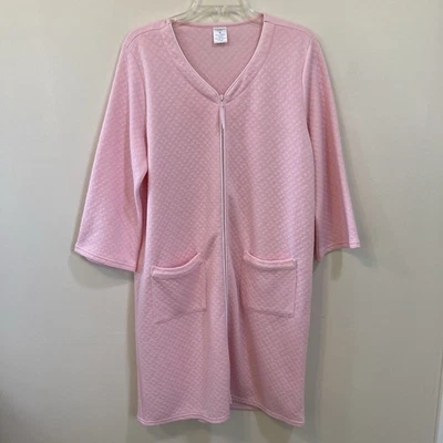 Croft & Barrow Pink Knit Robe Sz M Womens Full Zip 3/4 Sleeves Pockets - Image 1 of 4