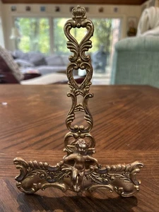 Vintage Messing verzierte Cherub Staffelei/Buch/Bibel Ständer 6,5”x 4,5” - Bild 1 von 9