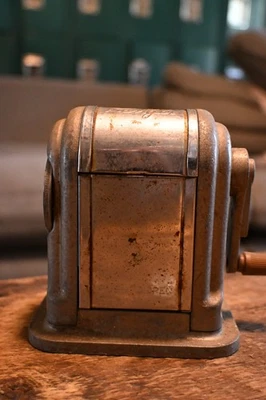 Sacapuntas Boston Ranger 55 de colección 6 agujeros selector de puntos ajustable EE. UU. Foto 1 de 4