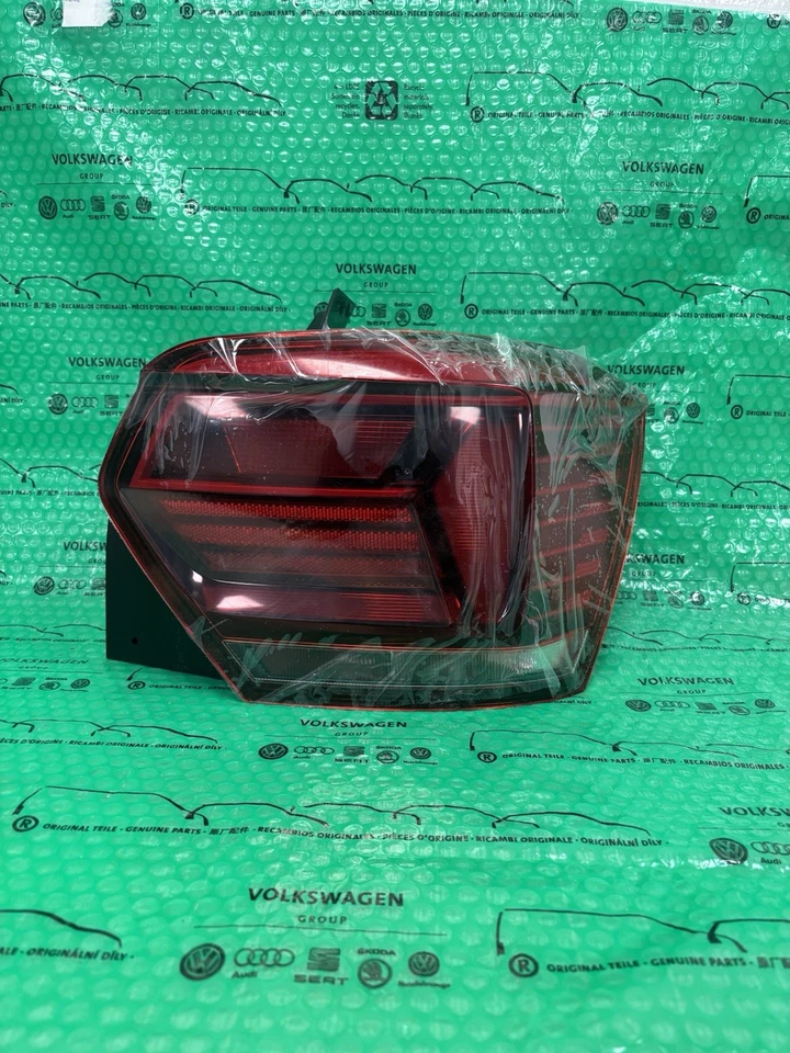 New Genuine VW Polo Rear Right Taillight 2018 Onwards - 2G0945096C - Image 1 of 4