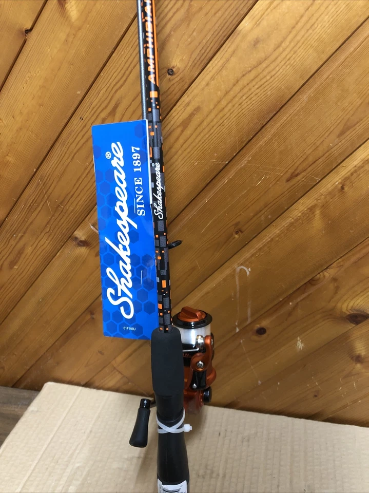 Shakespeare Amp5630ofcbo Amphibian Spinning Combo 30 5'6" 2pc Med Orange Ambi