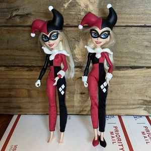(2) Harley Quinn DC Super Hero Girls Dolls Action Figure Bambola Retrò ~ 2019 - - Foto 1 di 7