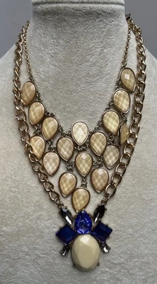 Vintage Fashion Jewelry Beige Necklaces Earrings Acrylic - Image 1 of 4