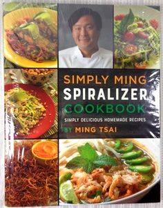 Simply Ming Spiralizer Cookbook Homemade Recipes 2017 Ming Tsai HC SEALED & NEW! - Bild 1 von 3