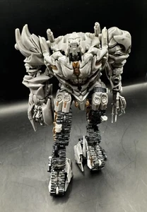 Transformers E0775 Voyager 30 Fox Action Figure from JAPAN - Picture 1 of 16