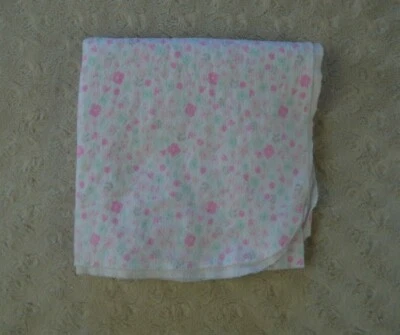 Cobertor de bebê Child of Mine Carter's floral branco rosa azul água cinza - Imagem 1 de 4