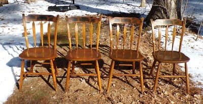 Vintage Set of 4 L. Hitchcock Arrow Back Solid Maple Stenciled Dining Chairs - Image 1 of 4