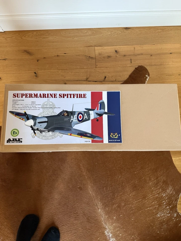 Spitfire VQ Models RC / Benzin Oder Elektrisch Flugzeug - Bild 1 von 3