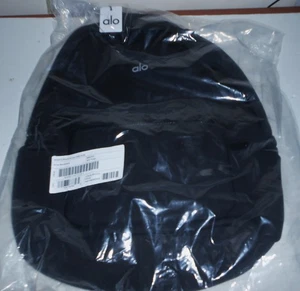 ALO YOGA STOW BACKPACK BLACK/SILVER WITH DETACHABLE POUCH NWT SEALED - Picture 1 of 3