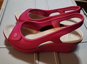 Crocs Damen-Sandalen Havanna rosa Slipper Keilabsatz Größe 10 bequem Fersenriemen - Bild 1 von 3