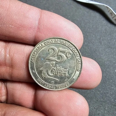 Isle of Capri Casino 25 Cent Slot Gaming Token Coin Casino Token Casino Chip sho - Image 1 of 2