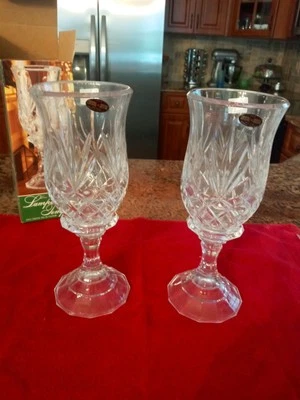 Footed Hurricane 蜡烛台 24% 精细铅水晶 - 2 件套 - 7 3/8 高 — 第 1/3 张图片