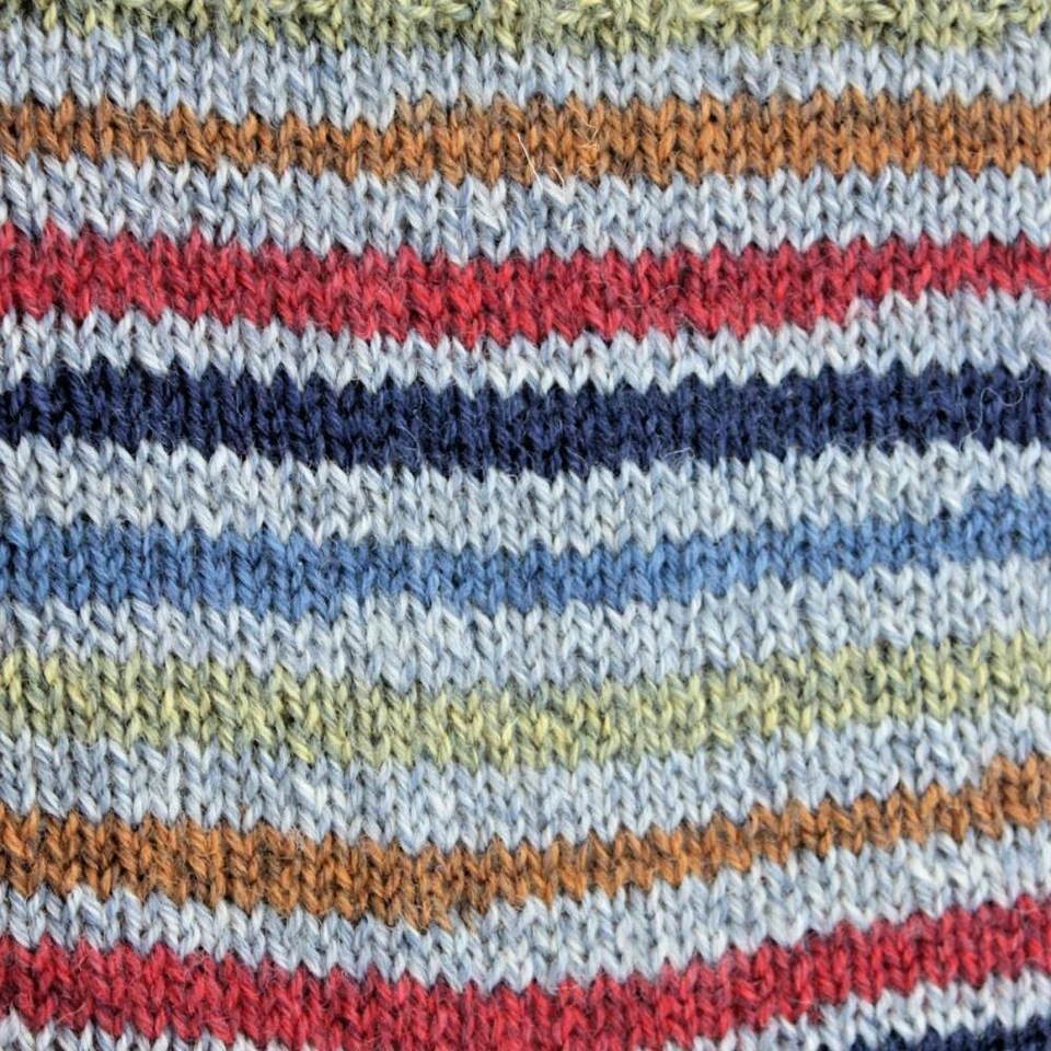 Hilo para calcetines Patons Kroy - 37 colores - sólidos, jacquard y autoa rayas Foto 1 de 1