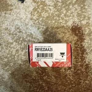 Carlo Gavazzi RM1E23AA25 Solid State Relay 25a Amp 230v-ac - Picture 1 of 6