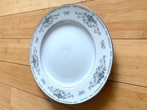 ONE Vintage Diane Fine Porcelain China Japan 10” Dinner Plate - Picture 1 of 6