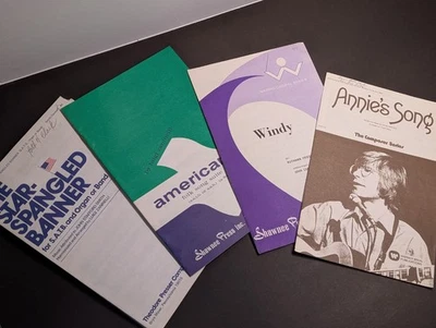 LOTE 5 PARTITURAS ARRANJOS CORAIS CORORAIS SATB SSA SAB ótimo estado - Imagem 1 de 3