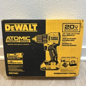 Kit de taladro percutor inalámbrico DeWalt DCD799L1 20V Atomic Compact Series Li-Ion 1/2" - Imagen 1 de 7