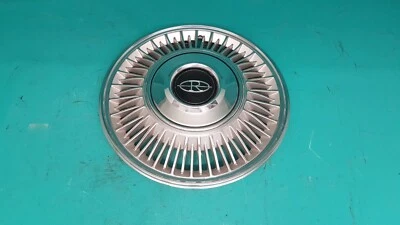 Originale Buick Riviera 1979-1981 Coprimozzo Hubcap 15 Pollici Cromo - Immagine 1 di 4