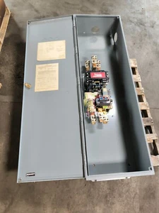 Square D 8903SY02 Lighting Contactor Enclosure 400A 31104-400-50 110/120V Coil - Picture 1 of 23