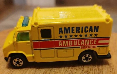 Ambulancia amarilla americana Mattel Mattel Hot Wheels 1988 de colección $15 Foto 1 de 4
