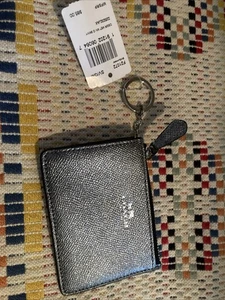 Coach Ausweisetui Leder Metallic Gunmetal Silber F21072 Schlüsselanhänger schmal neu - Bild 1 von 10