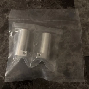 (B1) STRC STA31383S Aluminum Rear Lock-out Silver (2) : Axial SCX10 II - Picture 1 of 1