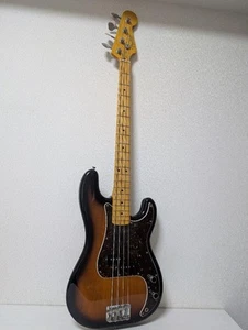 Fender basso Sunburst strumenti musicali 4 corde - Foto 1 di 12