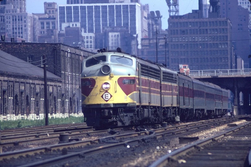 EL 813 E-8A CHICAGO IL (ERIE LACKAWANNA) DIAPOSITIVA ORIGINAL 06-67 T22-14 Foto 1 de 1