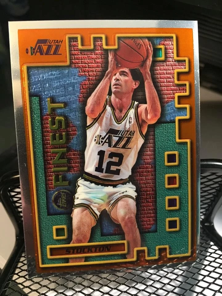 1995-96 Topps Mystery Finest Bronze John Stockton Utah Jazz #M29 - Image 1 of 1