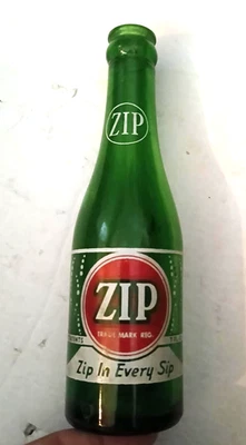Botella de refresco vintage HI PORT ZIP 7 oz vidrio verde con fecha 1948 Batavia Ohio Foto 1 de 2