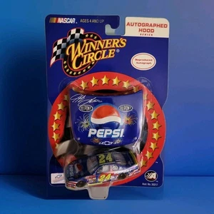 JEFF GORDON Winners Circle Summer Daytona Pepsi auto con cappuccio scala 1/64 2002 - Foto 1 di 4