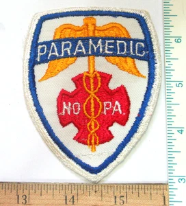 North Pennsylvania Paramedic Vintage Patch _ Medical - Picture 1 of 3