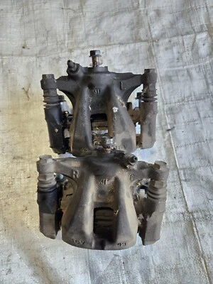 Pinzas de freno Lexus SC400 sc300 1992-00 OEM LH y RH Foto 1 de 4