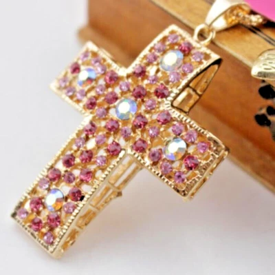 Betsey Johnson Brillante Cristal Rosa Cruz Oro Colgante Collar Bolsa Regalo Gratis Foto 1 de 4