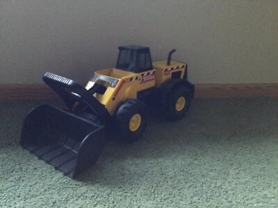 Juguete de construcción cargador frontal Tonka Foto 1 de 2