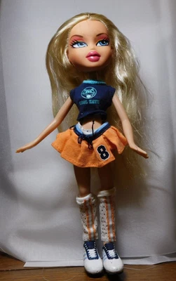 BRATZ DOLL BLONDE HAIR DRESS DRESSED ORANGE SKIRT NAVY BLUE TOP - Image 1 of 2