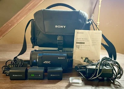 Sony FDR-AX33 4K Ultra HD Handycam Videocámara Cámara de Video con Accesorios Negro Foto 1 de 4