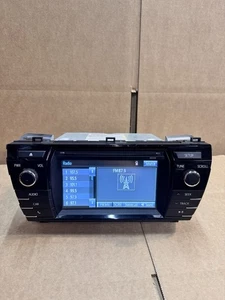 2014-2016 TOYOTA COROLLA RADIO STEREO CD PLAYER TOUCH-SCREEN 86140-02050 100149 - Picture 1 of 4