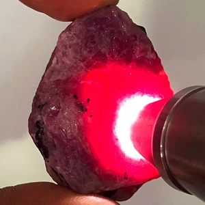 102,73 ct - Natur 100 % unbeheizt schöne Jumbo Größe grober roter Rubin Madagaskar - Bild 1 von 5