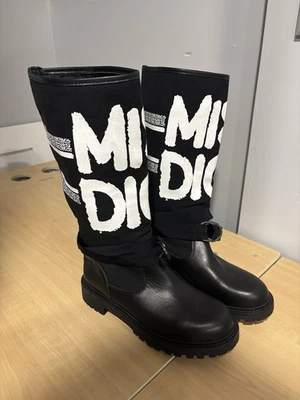 Botas Wellington Dior D-Major Cuero “Miss Dior” - Mujer Talla 39 Foto 1 de 4