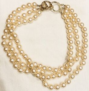Gorgeous KJL Kenneth Jay Lane Faux Pearl Vintage 16” Gold Tone Chocker Necklace