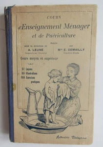 Enseignement Ménager et de Puériculture 1938 - Ecole de Filles cours Supérieur - Picture 1 of 4